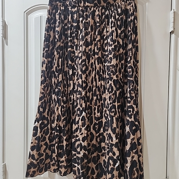 Animal Print Midi Skirt - Picture 1 of 3